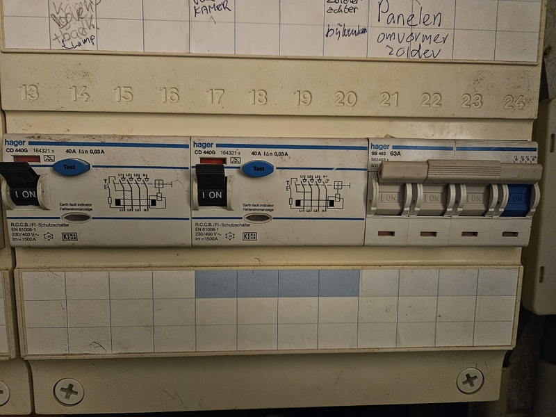 Afbeeldingslocatie: https://tweakers.net/i/8Nf4dUCNon68yw__xsKpabUMhoo=/800x/filters:strip_icc():strip_exif()/f/image/TvGyDMl16QQ56TSQJBVwtk9X.jpg?f=fotoalbum_large