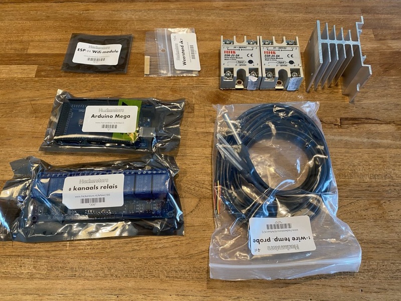 Afbeeldingslocatie: https://tweakers.net/i/8PshWxL_owCN_zccNZ122VbXNU4=/800x/filters:strip_icc():strip_exif()/f/image/u6MGVfFH5VS5hDJ63BvfzEZC.jpg?f=fotoalbum_large