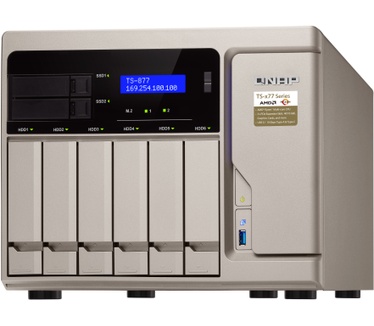 QNAP TS-877 (Ryzen 7-1700, 16GB ram)
