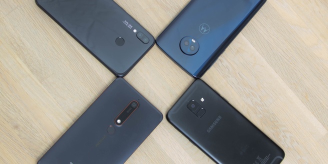 Roundup smartphones 300 euro