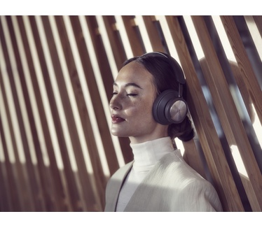 Bang & Olufsen Portal