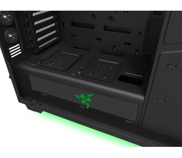 NZXT H440 Designed by Razer