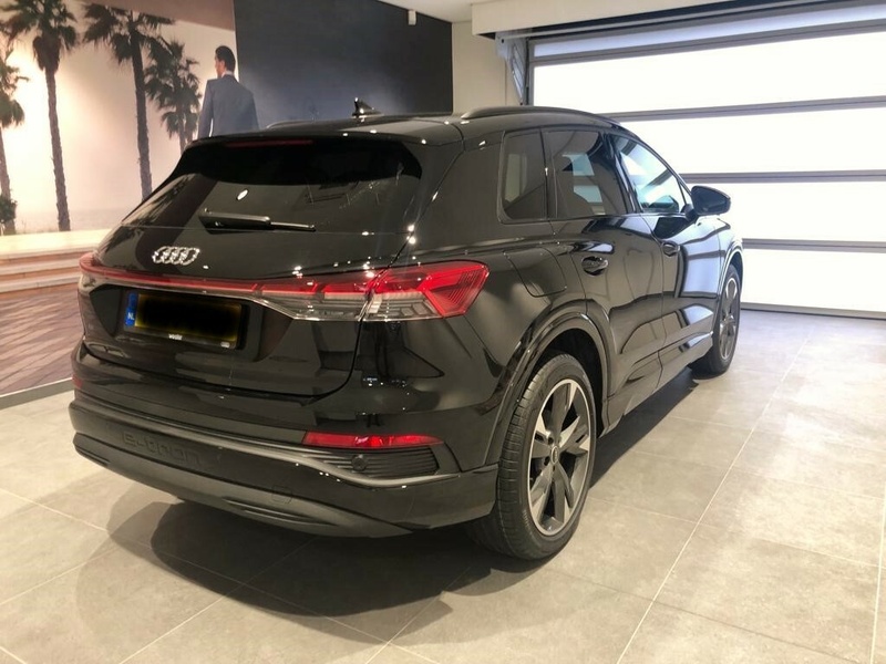 Afbeeldingslocatie: https://tweakers.net/i/8ZTirW000iux6CVmNn2S1_Pnvm0=/800x/filters:strip_icc():strip_exif()/f/image/gj3wf7urlQmMerY7BojlRiG2.jpg?f=fotoalbum_large