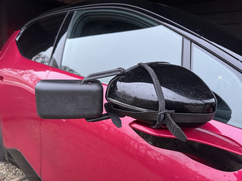 Afbeeldingslocatie: https://tweakers.net/i/8cJ8Cf4Tx2H-GwVmPv4lqIIWAW4=/800x/filters:strip_icc():strip_exif()/f/image/LHpOtdSkgwc7AMWvgHzTuD3b.jpg?f=fotoalbum_large