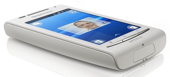 Xperia X8