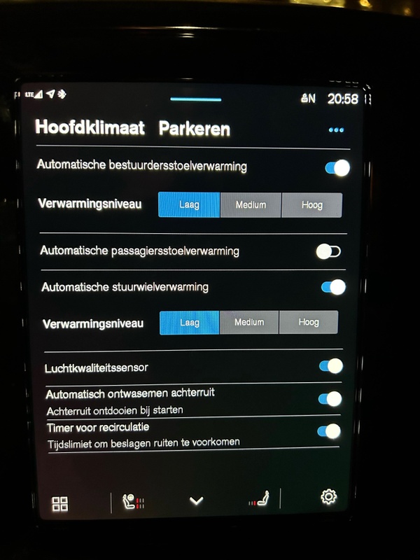 Afbeeldingslocatie: https://tweakers.net/i/8d8W9CCTaDeUvH0TuqdkqeCcVbo=/x800/filters:strip_icc():strip_exif()/f/image/Cj7oxhAvBUTguqqkoxrpJwNW.jpg?f=fotoalbum_large