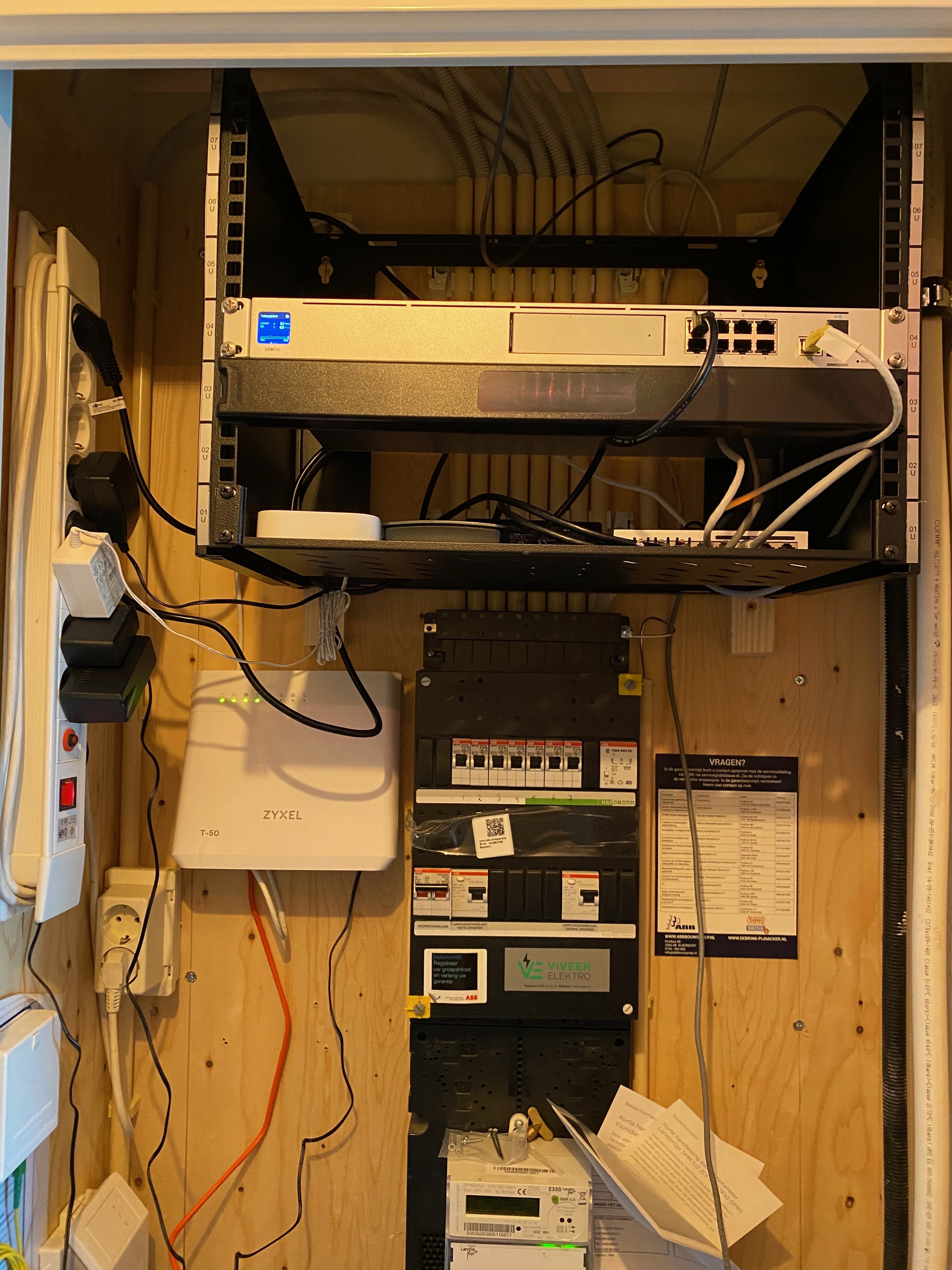 Afbeeldingslocatie: https://tweakers.net/i/8e8Y7_a2ZOh1944edoIMZTu6MV8=/full-fit-in/4920x3264/filters:max_bytes(3145728):no_upscale():strip_icc():fill(white):strip_exif()/f/image/KKkIFEhLglUxAwTqDCHJ7JcP.jpg
