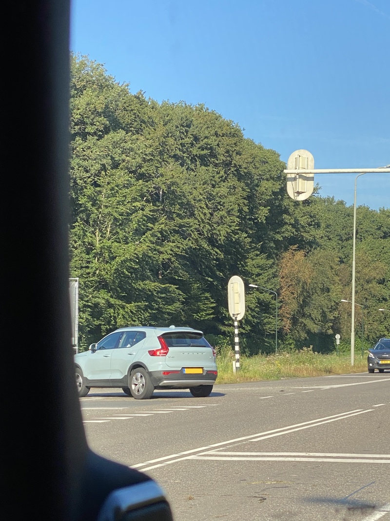 Afbeeldingslocatie: https://tweakers.net/i/8lFqePsVCmbGS_rN6HnLGuzEY6k=/800x/filters:strip_icc():strip_exif()/f/image/6q04FdjVO14R5b11weruAqHJ.jpg?f=fotoalbum_large