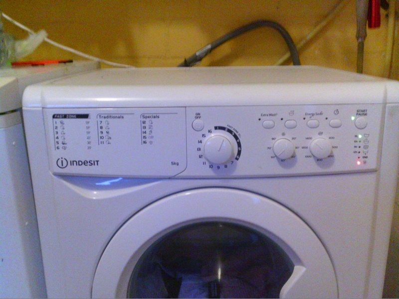 Afbeeldingslocatie: https://tweakers.net/i/8nQA1IQq-g1cXp-1Xr6ZsmnriEg=/800x/filters:strip_icc():strip_exif()/f/image/PJuQPIAx1JoXqdxOU1SBYr4p.jpg?f=fotoalbum_large