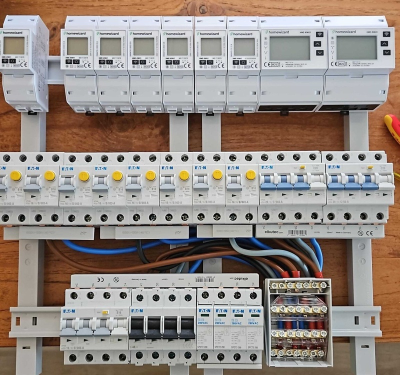 Afbeeldingslocatie: https://tweakers.net/i/8qF3Yn-x-VW3YL3sAvZ9U18Cjzc=/800x/filters:strip_icc():strip_exif()/f/image/3mj3ujgI8uuJdWZJChgJTqDK.jpg?f=fotoalbum_large