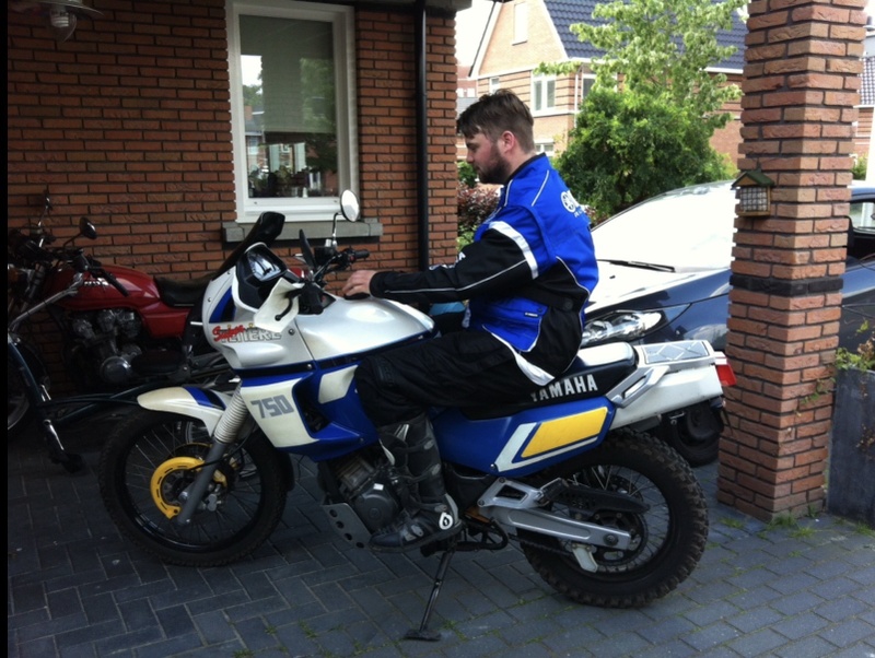 Afbeeldingslocatie: https://tweakers.net/i/8soAqcxLXpS3Y6LNrcIMxfN75X0=/800x/filters:strip_icc():strip_exif()/f/image/TilswkRZ0aEVA7VgM7QTFBAu.jpg?f=fotoalbum_large