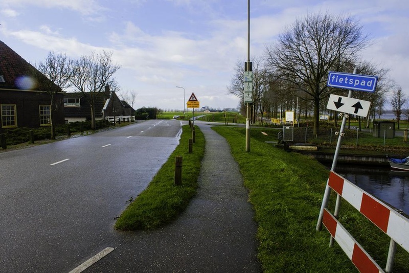 Afbeeldingslocatie: https://tweakers.net/i/8tP8MfthzozkhJfDMioJ-2OmYWw=/800x/filters:strip_icc():strip_exif()/f/image/n9fzH6kri3bX0AwbVnQ2fcpb.jpg?f=fotoalbum_large