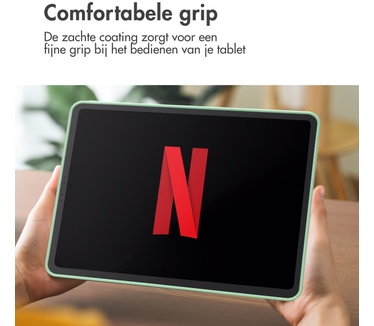 Accezz Liquid Silicone Backcover met penhouder iPad Pro 11 (2018 - 2022) - Lichtgroen