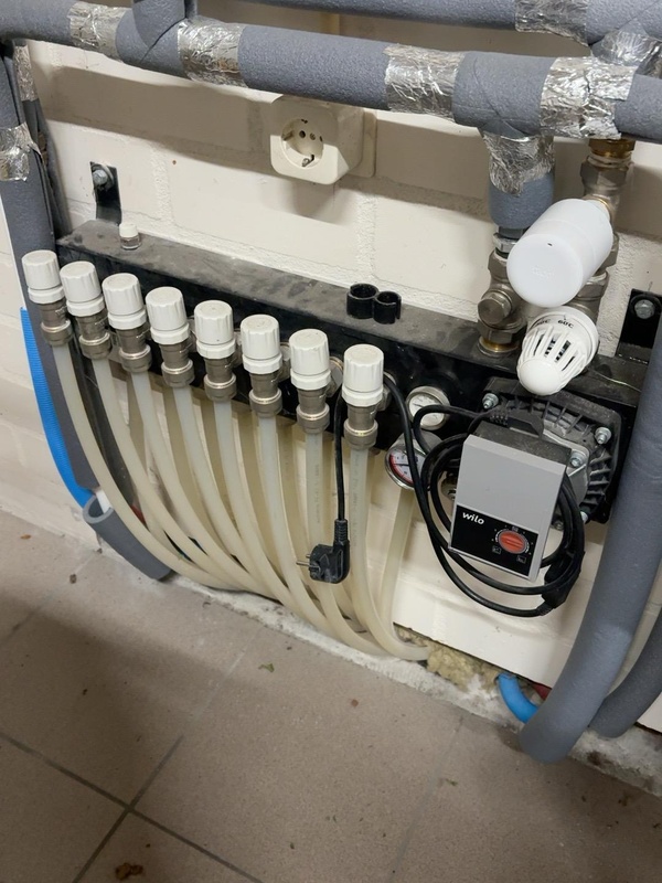 Afbeeldingslocatie: https://tweakers.net/i/8vGYc16XRUHP4qvkyA3s5CgzHaE=/x800/filters:strip_icc():strip_exif()/f/image/qOfZ0fDJGJoVOP8pSURrIPzW.jpg?f=fotoalbum_large