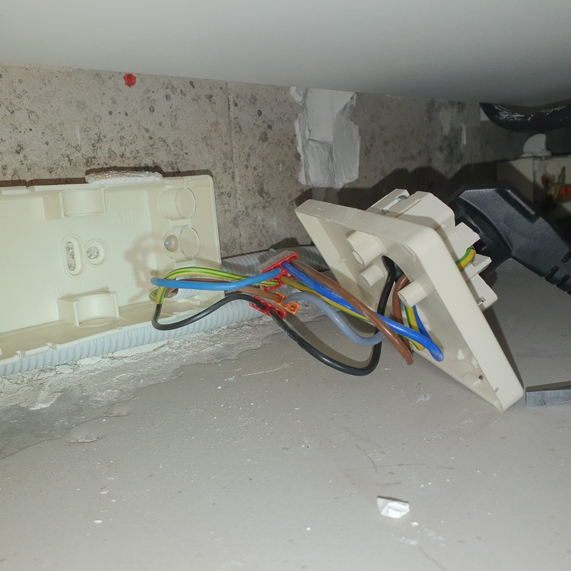 Afbeeldingslocatie: https://tweakers.net/i/8x7LbaJRYjFmV2JPjZV2xNGs6io=/800x/filters:strip_icc():strip_exif()/f/image/yt9lzhxbOfLu3wk1v1JAtliu.jpg?f=fotoalbum_large