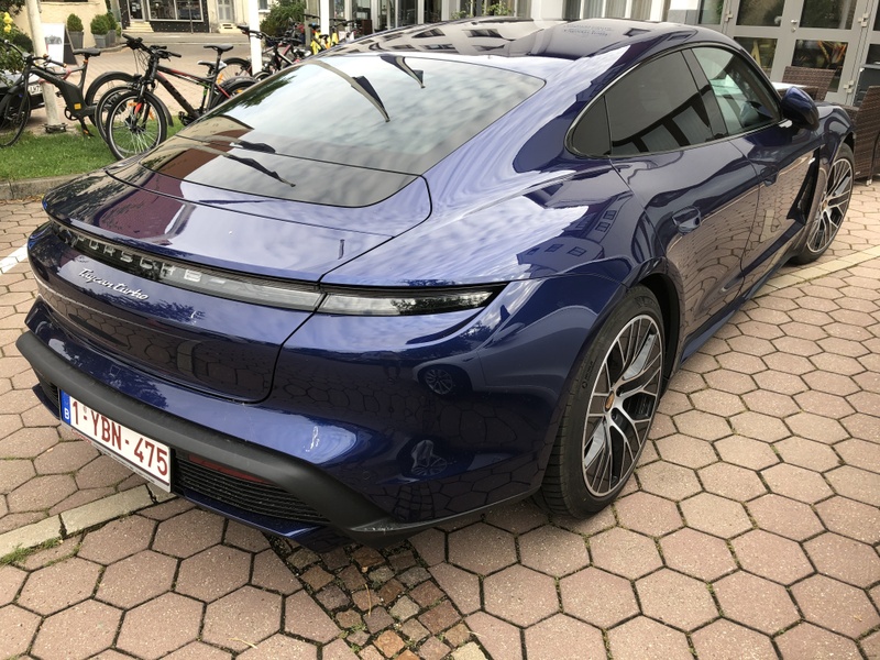 Afbeeldingslocatie: https://tweakers.net/i/8xD8pVgiDJW7PnszFu0Z9pNEToo=/800x/filters:strip_icc():strip_exif()/f/image/M9QXXBUyWOtQJrbELys8udxi.jpg?f=fotoalbum_large