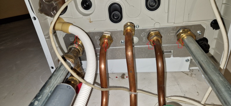 Afbeeldingslocatie: https://tweakers.net/i/8xLaEoNAJ0PIvDRVih6IDsn5SYM=/800x/filters:strip_icc():strip_exif()/f/image/IV2MlF8fR4wigX3tYNEaITRq.jpg?f=fotoalbum_large