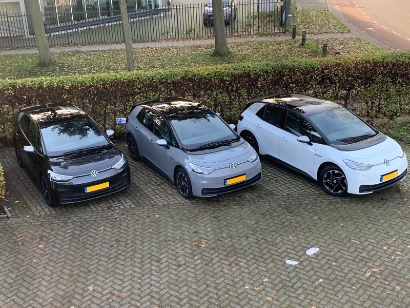 Afbeeldingslocatie: https://tweakers.net/i/8z_9zn03vvqTyizymn2WsupJup8=/800x/filters:strip_icc():strip_exif()/f/image/Yn7OESKZaL6tEHDcoDWd5E5Y.jpg?f=fotoalbum_large