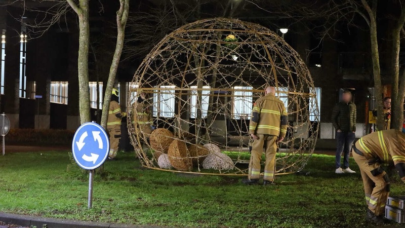 Afbeeldingslocatie: https://tweakers.net/i/90R09Ui7SCvFKZZyRz6Fk3EIUYk=/800x/filters:strip_icc():strip_exif()/f/image/hg7ZYl69Y4jdJckDdByhbrX0.jpg?f=fotoalbum_large