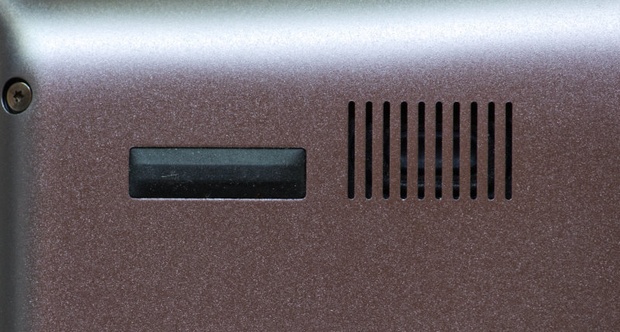 Afbeeldingslocatie: https://tweakers.net/i/93o9LsU8agETDFPG8hi3SL2VFWA=/620x/filters:strip_icc():strip_exif()/m/94091/1JwZOF1xY3gjtabO6ia0gLiYUHjPw3CvjSIkwe6fyROaJfsjGP.jpeg?f=620xauto