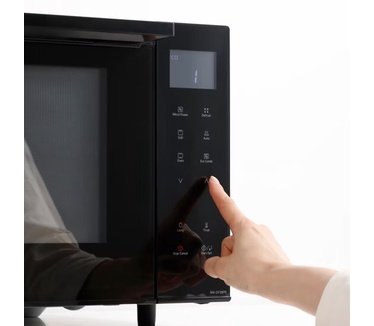 Panasonic NN-DF38PBEPG