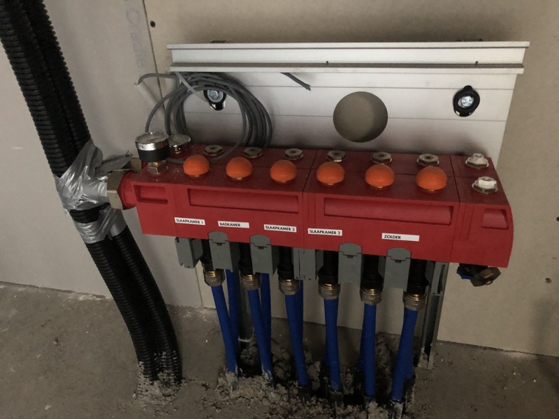 Afbeeldingslocatie: https://tweakers.net/i/96-2soZoXQ0tOfSZVpslS6HHtMc=/800x/filters:strip_icc():strip_exif()/f/image/DMhMwxUyvyp8kWcnPGHkQaU6.jpg?f=fotoalbum_large