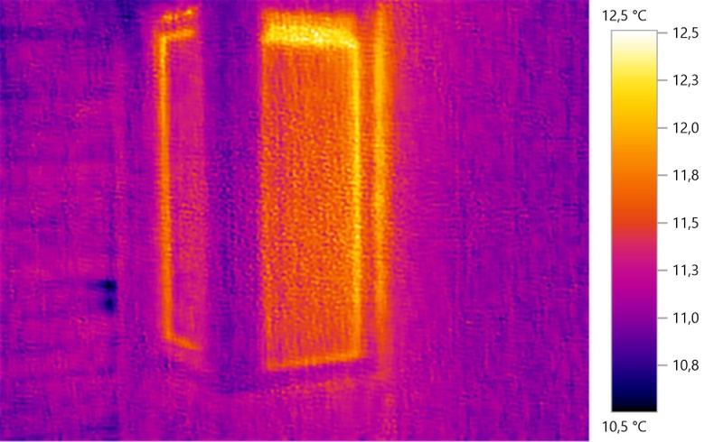Afbeeldingslocatie: https://tweakers.net/i/980Te9Lp8qWy1olI90eaeCJfgTs=/800x/filters:strip_icc():strip_exif()/f/image/vVQAbu25VLBR6U0eBFy9CHL9.jpg?f=fotoalbum_large