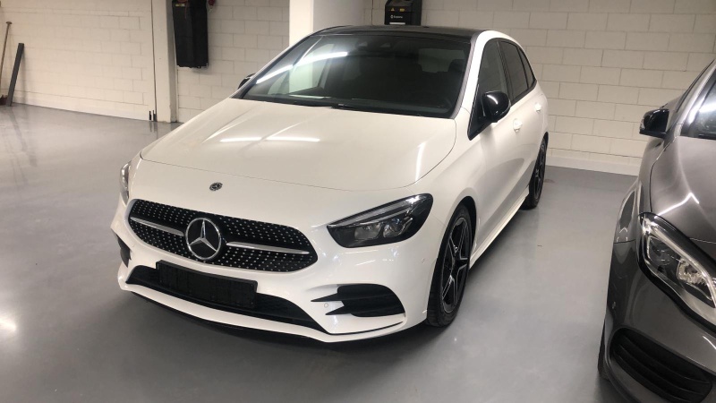 Afbeeldingslocatie: https://tweakers.net/i/996wkB21u53eWjTCinV8L27NqfY=/800x/filters:strip_icc():strip_exif()/f/image/8HgZ5rJPAJqWLo0KlXS4UuYJ.jpg?f=fotoalbum_large