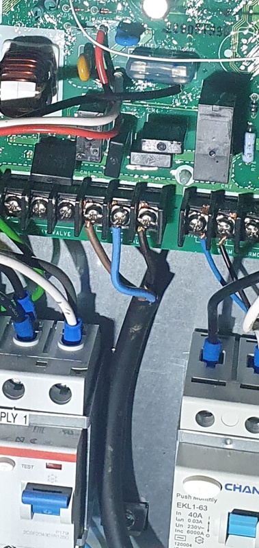 Afbeeldingslocatie: https://tweakers.net/i/99ckd0lL87am7vhHJOz2rqkzBcE=/x800/filters:strip_icc():strip_exif()/f/image/lZIVuBsqtIj8rCD0YZKdrueN.jpg?f=fotoalbum_large
