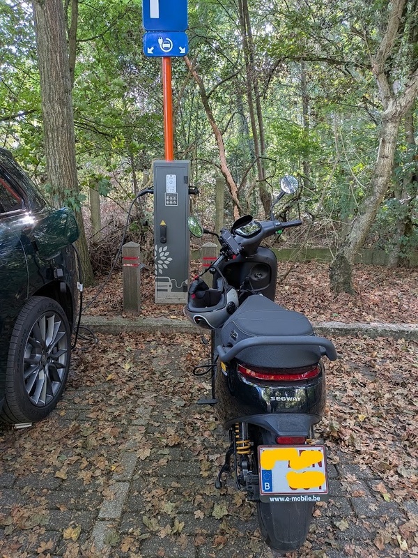 Afbeeldingslocatie: https://tweakers.net/i/9AEPq86I5mIq26XzQUT6wWhERVY=/x800/filters:strip_icc():strip_exif()/f/image/dhDLcYwZcQDCxXYY83G8cEqq.jpg?f=fotoalbum_large