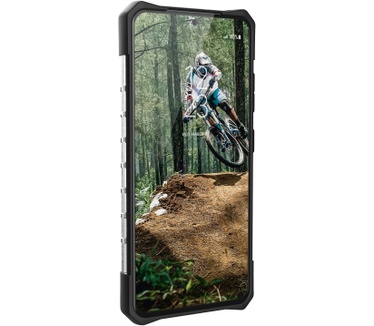 Urban Armor Gear Plasma