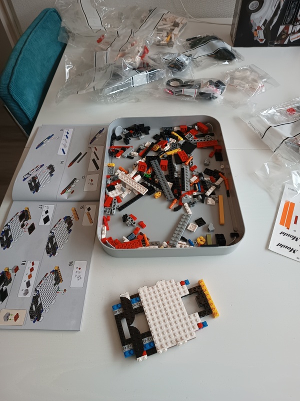 Afbeeldingslocatie: https://tweakers.net/i/9BBGGrI7CA1P1VKI8A8Nml3PJyA=/x800/filters:strip_icc():strip_exif()/f/image/SzrbLw0njQi188EeMXvUdXvP.jpg?f=fotoalbum_large