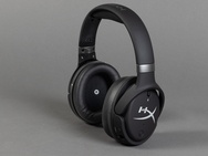 Drie gaming headsets met head tracking