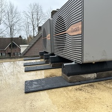 Afbeeldingslocatie: https://tweakers.net/i/9DpwIHsuv1Ekp-sRXlphGk2eJw8=/232x232/filters:strip_icc():strip_exif()/f/image/kTO1vg1ha79EDa47mrJxIhPH.jpg?f=fotoalbum_tile