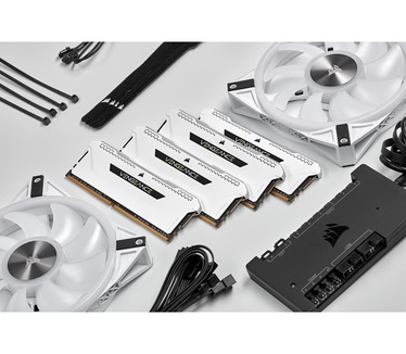Corsair CMH16GX4M2E3200C16W