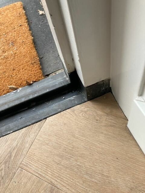 Afbeeldingslocatie: https://tweakers.net/i/9GLBgp8XFMb2KGeek2tWFJ6NWgM=/full-fit-in/4920x3264/filters:max_bytes(3145728):no_upscale():strip_icc():fill(white):strip_exif()/f/image/OPaNDPowtT6wwBv77sEhkIng.jpg?f=user_large