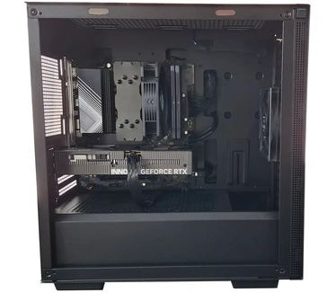 Xenith Essential Stealth - Ryzen 5 7600 - GeForce RTX 5060 - 16 GB DDR5 - 1 TB Kingston ssd