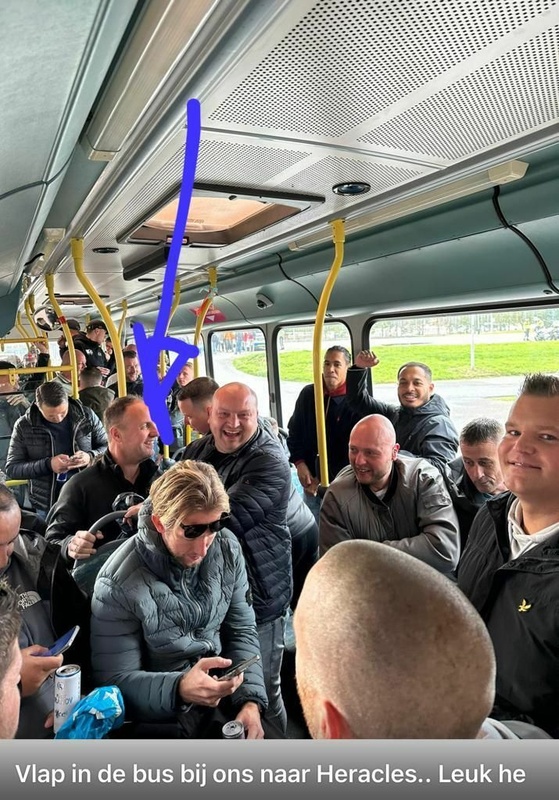 Afbeeldingslocatie: https://tweakers.net/i/9Hb6U4Ku-pg2YlihPgeVeic5eJs=/x800/filters:strip_icc():strip_exif()/f/image/AlezhbsvFXkBWw7EwKMImgDT.jpg?f=fotoalbum_large