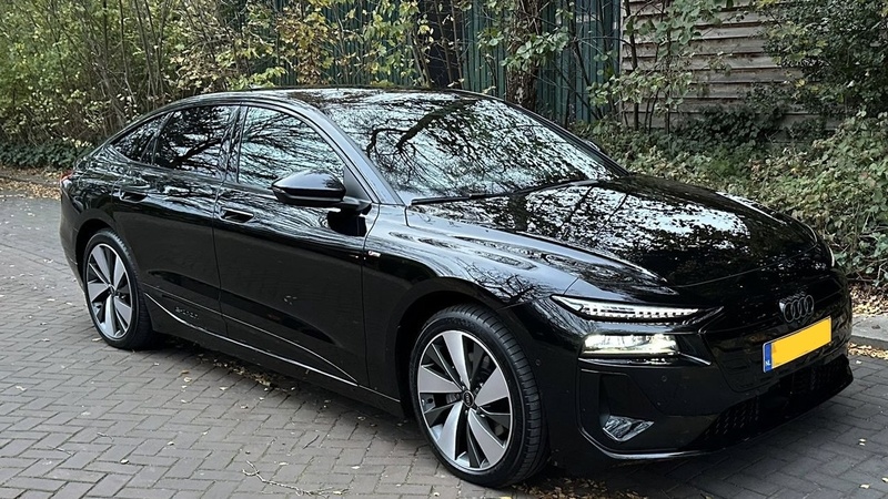 Afbeeldingslocatie: https://tweakers.net/i/9IUVALKUmzuvAu-aVpLNkG7uEDA=/800x/filters:strip_icc():strip_exif()/f/image/iU5MhbU7ahK95ed4fahmJXk7.jpg?f=fotoalbum_large