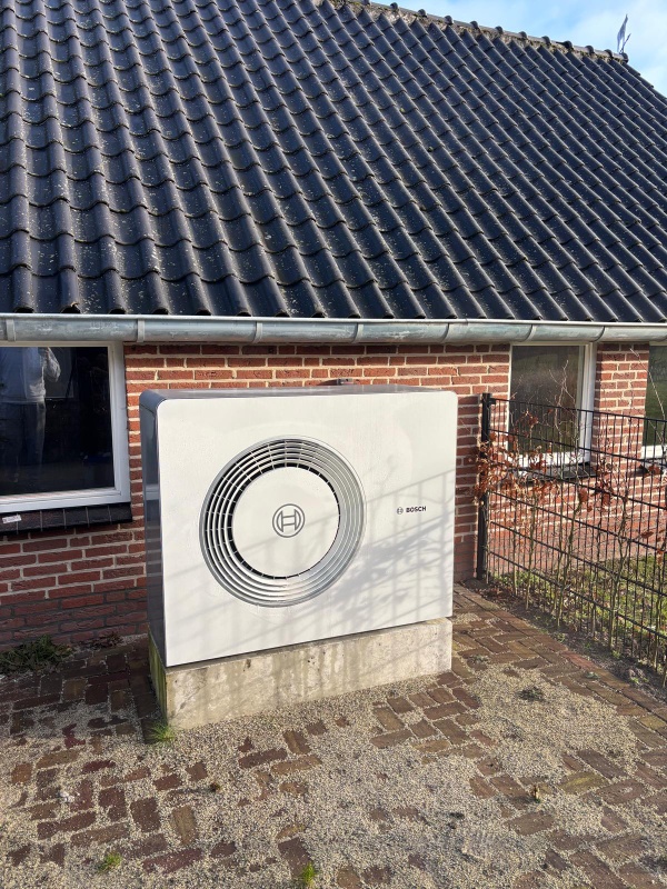 Afbeeldingslocatie: https://tweakers.net/i/9JKo0LTITdWIkFn0wtWus4oA6qI=/x800/filters:strip_icc():strip_exif()/f/image/FDDXfSIVbDX93mRiLYXVI3Pl.jpg?f=fotoalbum_large