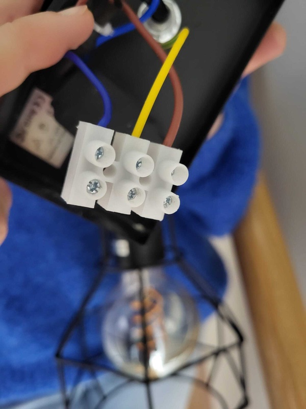 Afbeeldingslocatie: https://tweakers.net/i/9LZPGQSHnCCBdE8-f8aebA1BxSk=/x800/filters:strip_icc():strip_exif()/f/image/52DydReCByf3Vdyjc4uS7BEX.jpg?f=fotoalbum_large