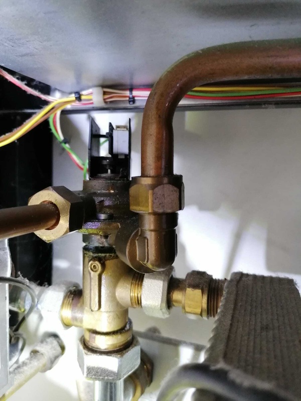 Afbeeldingslocatie: https://tweakers.net/i/9Ly66M0MXq50g4eAFCHHyjFBaqk=/x800/filters:strip_icc():strip_exif()/f/image/G6oyhuH9xtsPzjTbCOa5UOFx.jpg?f=fotoalbum_large