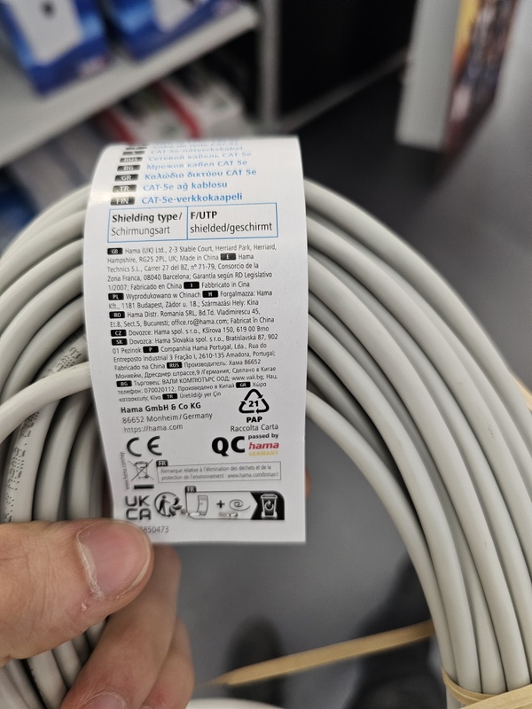 Afbeeldingslocatie: https://tweakers.net/i/9MVIZWzPBM77aRnGqYOVfxRTCM4=/x800/filters:strip_icc():strip_exif()/f/image/qnyooXSnCbxZS33nbwPF8wiT.jpg?f=fotoalbum_large