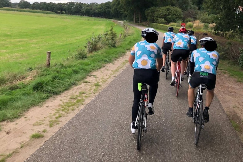 Afbeeldingslocatie: https://tweakers.net/i/9NdgsxTqpkK83B5WyQwRFmGIgqU=/800x/filters:strip_icc():strip_exif()/f/image/RfVr6jQEF1PwupynC5R4mxrh.jpg?f=fotoalbum_large