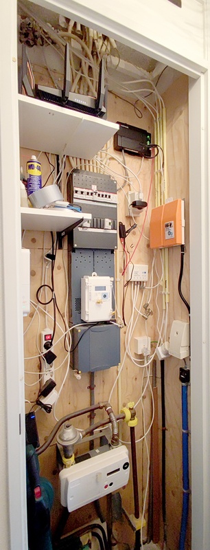 Afbeeldingslocatie: https://tweakers.net/i/9NzOFiHEWJAcWTCTk-B4Fmu6j54=/x800/filters:strip_icc():strip_exif()/f/image/KgIEZhGUdf5fDJLdmtwUGcmI.jpg?f=fotoalbum_large