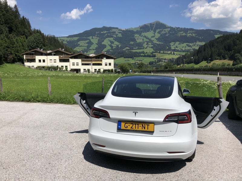 Afbeeldingslocatie: https://tweakers.net/i/9OYDpWkp9C4v4ag_C43Xjw92R-k=/800x/filters:strip_icc():strip_exif()/f/image/VUJImOre72v71NJNNc2qiUPe.jpg?f=fotoalbum_large