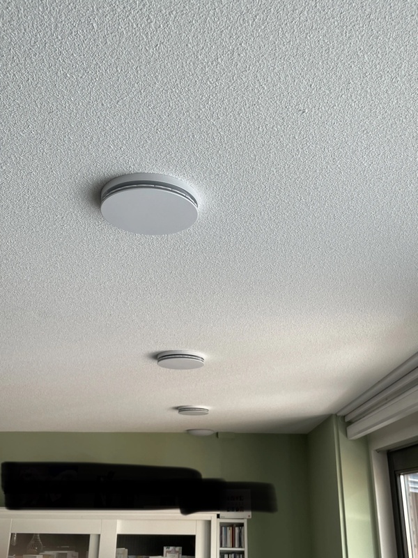 Afbeeldingslocatie: https://tweakers.net/i/9QELP76VwbIGZNBdOAnFa18aoN4=/x800/filters:strip_icc():strip_exif()/f/image/NxEQnS6xrwtaFRYwjWosOjhi.jpg?f=fotoalbum_large