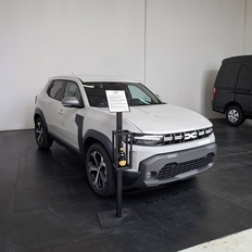 Afbeeldingslocatie: https://tweakers.net/i/9QQHUiGB0KgZZowZmItMVAENn60=/232x232/filters:strip_icc():strip_exif()/f/image/aVqG52loQAv3zqXalY3u1sA7.jpg?f=fotoalbum_tile