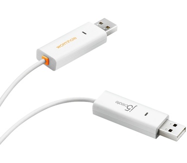 j5create JUC400 USB 2.0 Wormhole Switch
