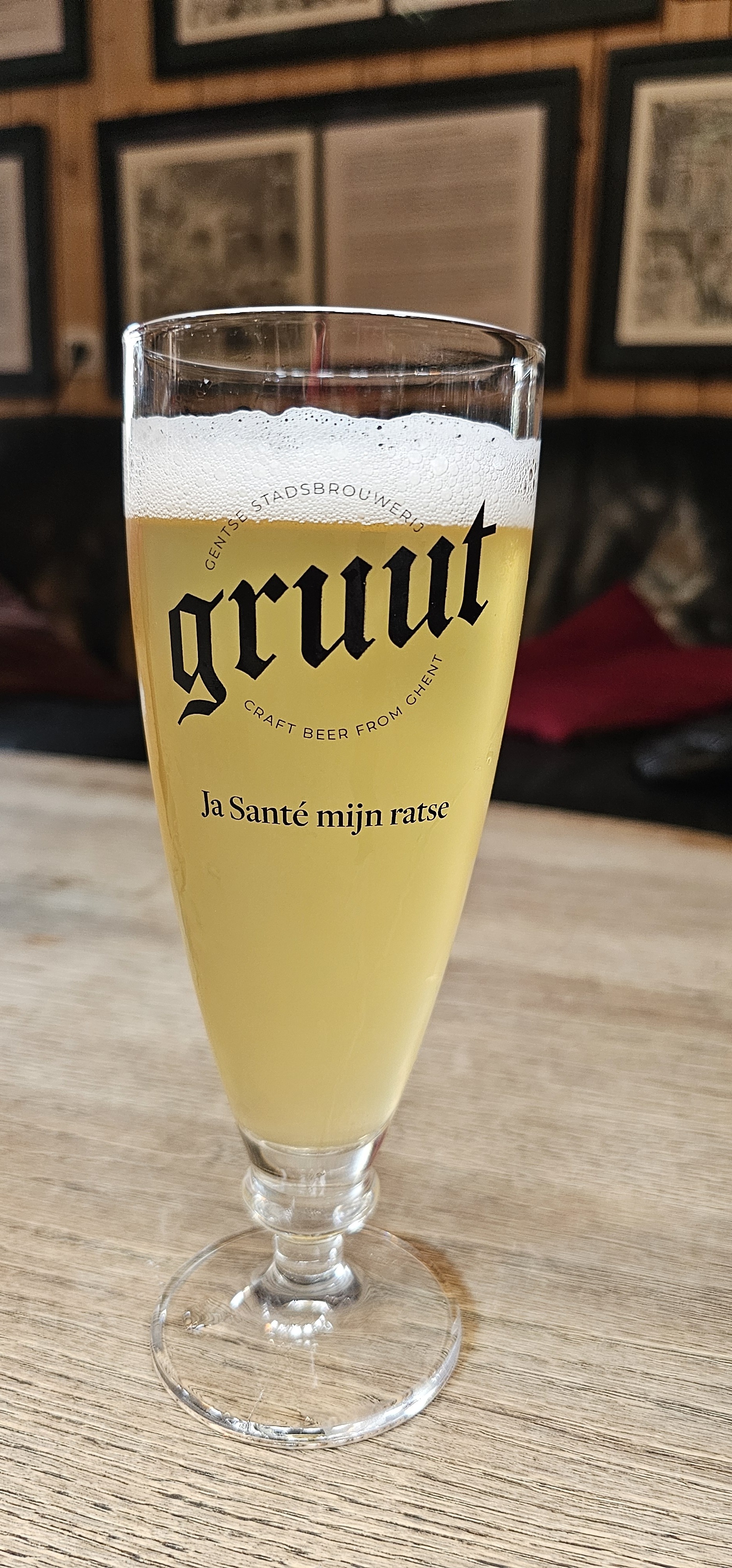 Afbeeldingslocatie: https://tweakers.net/i/9V_6DHnf8yOuIpupLZkR3xVZgWE=/full-fit-in/4920x3264/filters:max_bytes(3145728):no_upscale():strip_icc():fill(white):strip_exif()/f/image/WGbAsXV0gKxyLKsrweqm2dQp.jpg?f=user_large